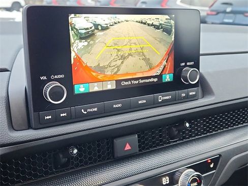 Used 2023 Honda CR-V EX image 17