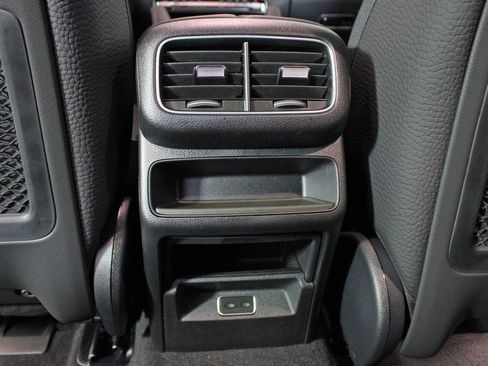 Certified 2026 Mercedes-Benz GLE 580 4MATIC image 32