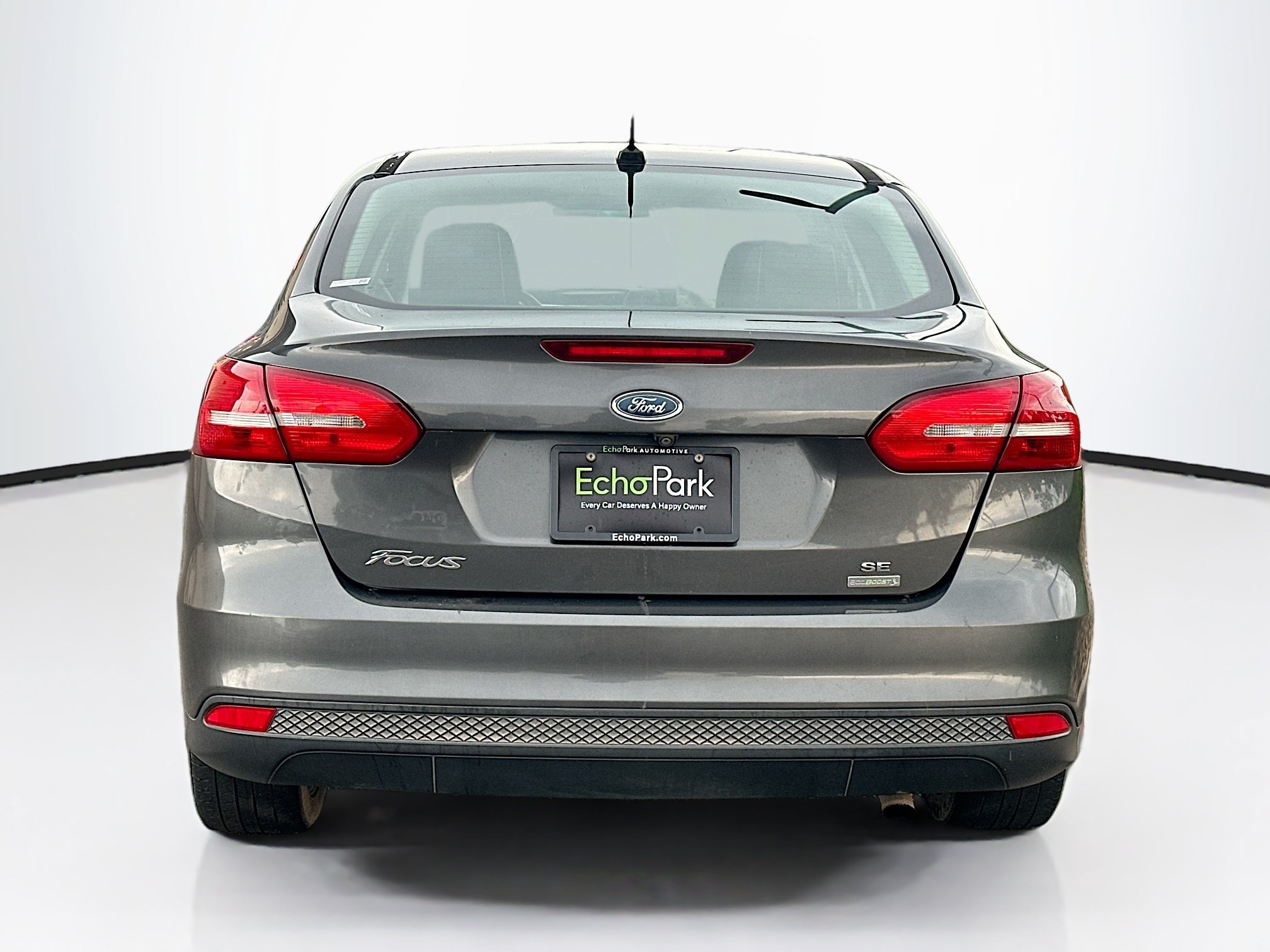 Used 2017 Ford Focus SE FWD image 7