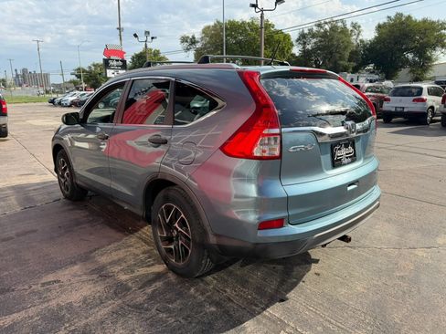 Used 2016 Honda CR-V SE image 5