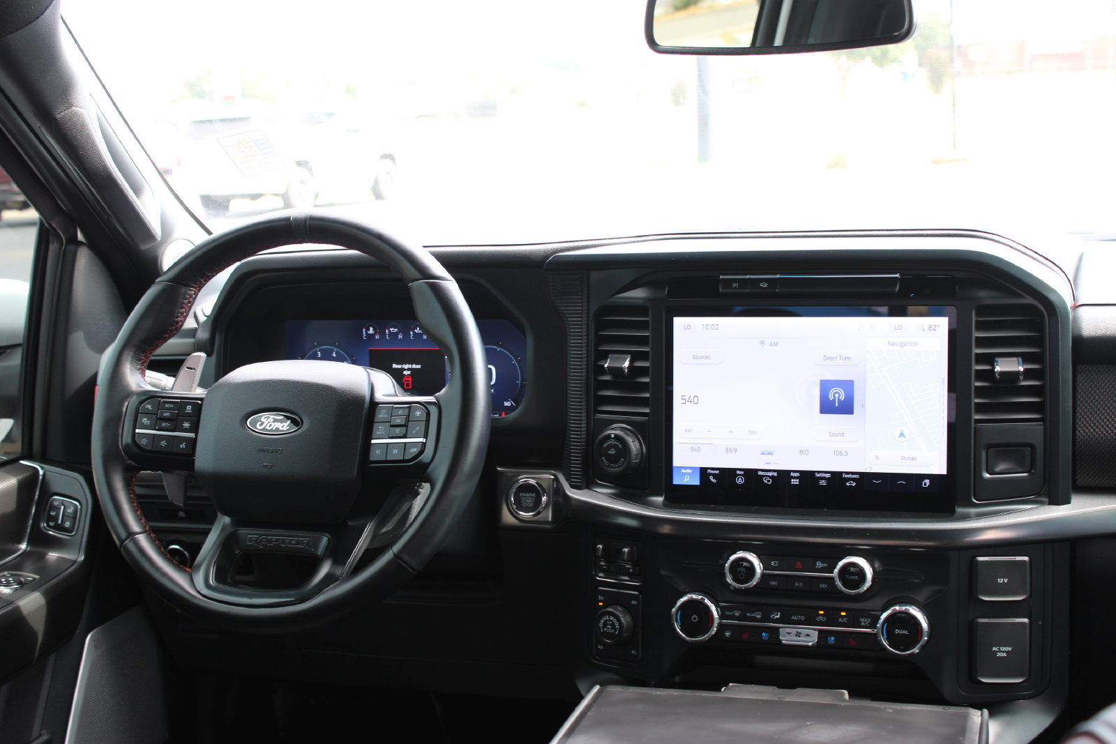 Used 2025 Ford F150 Raptor AWD/4WD image 30