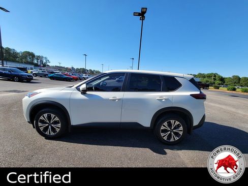 Used 2023 Nissan Rogue SV FWD image 3