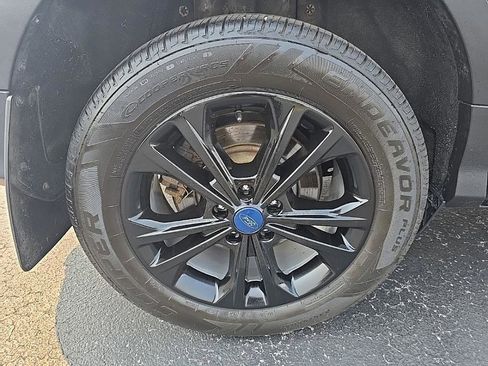 Used 2019 Ford Escape SEL image 38