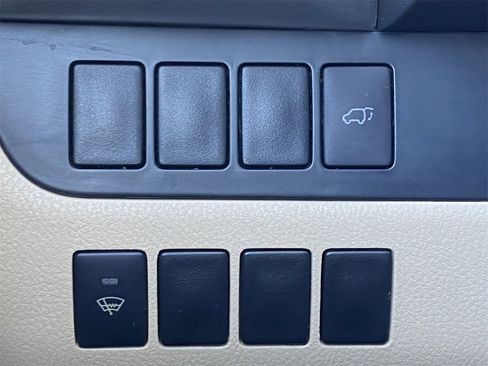 Used 2014 Toyota Highlander Plus image 30