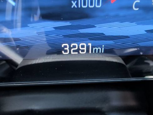 Used 2025 Chevrolet Equinox LT w/ Convenience Package II FWD image 17