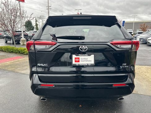 Certified 2025 Toyota RAV4 SE AWD/4WD image 4