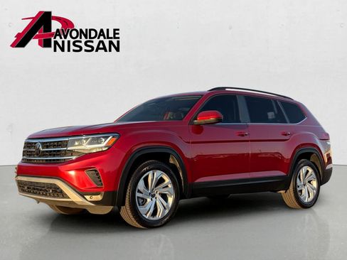 Used 2023 Volkswagen Atlas SE FWD image 2