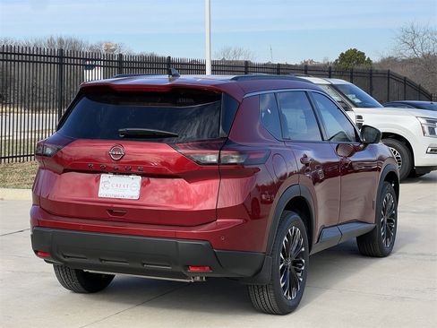 New 2026 Nissan Rogue SV image 4