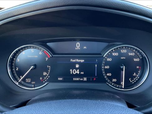 Used 2023 Cadillac XT4 Premium Luxury image 16