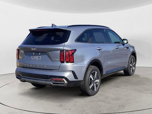 Used 2021 Kia Sorento EX image 5