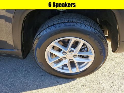 Used 2022 Jeep Grand Cherokee L Laredo w/ Luxury Tech Group I image 7