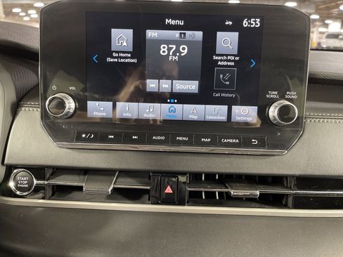 Used 2022 Mitsubishi Outlander SE image 24