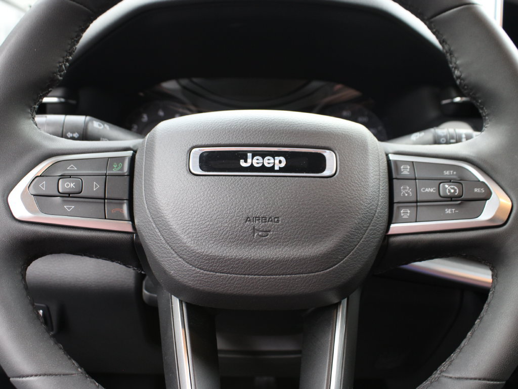 Used 2025 Jeep Compass Limited AWD/4WD image 50