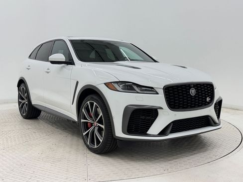 Used 2023 Jaguar F-PACE SVR AWD/4WD image 7