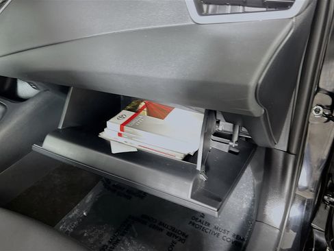 Used 2024 Toyota Corolla LE image 34