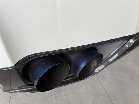 Used 2014 Nissan GT-R Black Edition image 11