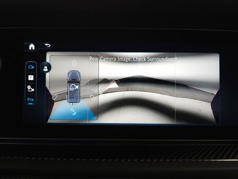 Used 2025 Mercedes-Benz G 63 AMG 4MATIC image 19