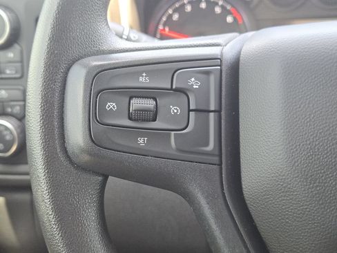 Used 2023 Chevrolet Silverado 1500 Custom AWD/4WD image 29