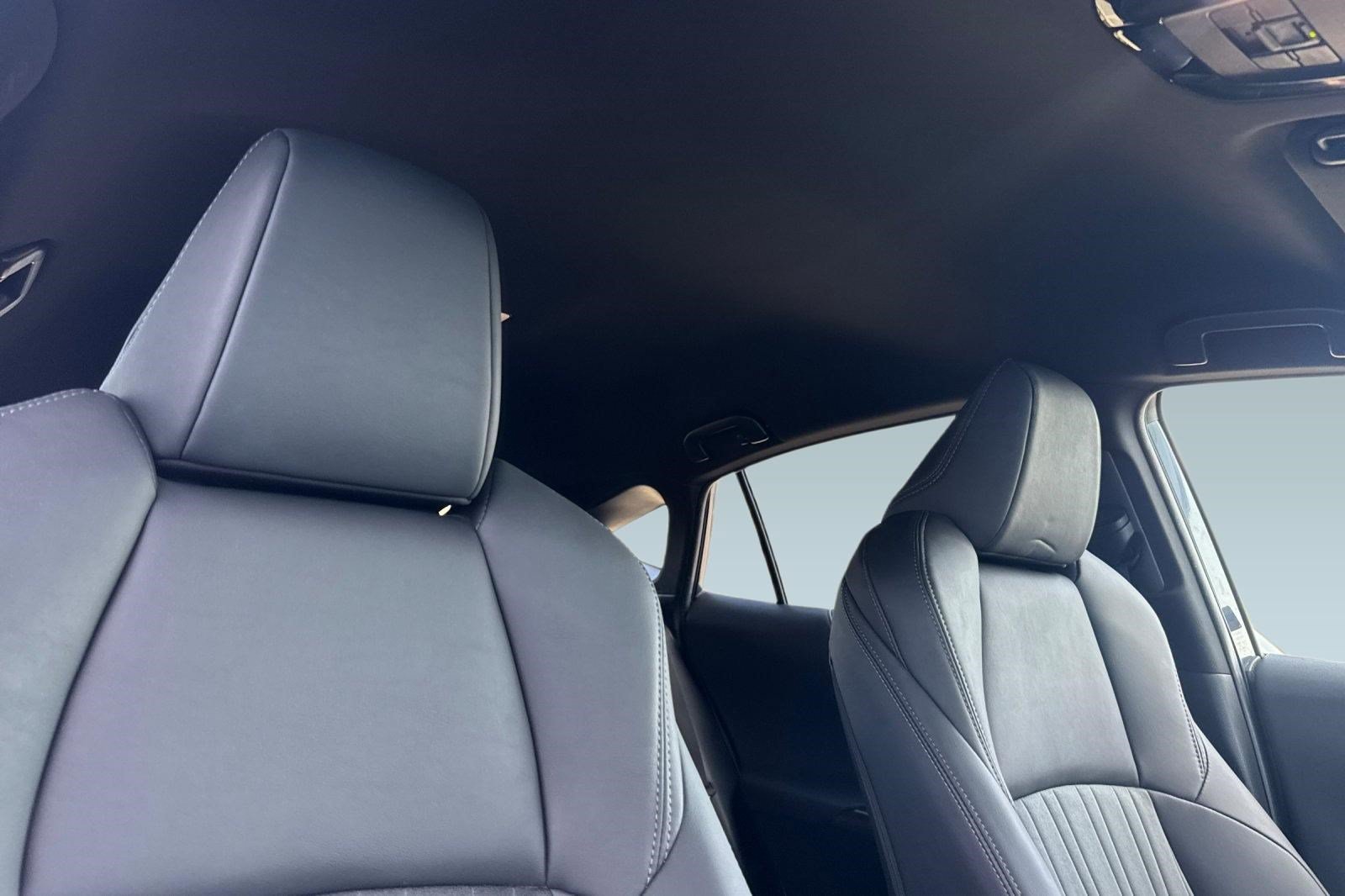 Used 2021 Toyota Venza XLE w/ Carpet Mat Package (TMS) AWD/4WD image 24