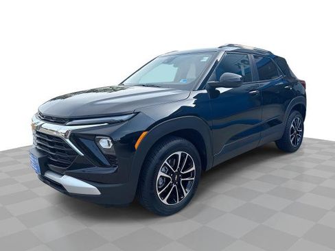 Certified 2025 Chevrolet TrailBlazer LT AWD/4WD image 1