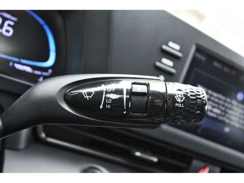 Certified 2026 Hyundai Elantra Sport FWD image 21