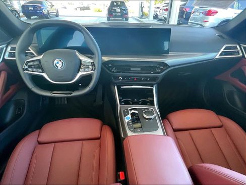 Certified 2025 BMW i4 eDrive40 RWD image 18