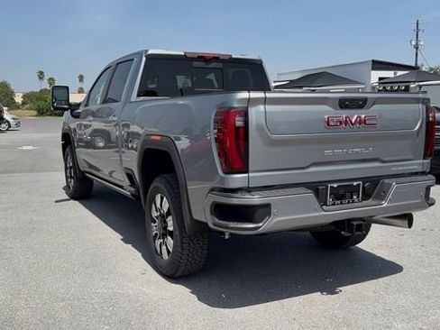New 2026 GMC Sierra 2500 Denali w/ Denali Reserve Package AWD/4WD image 7