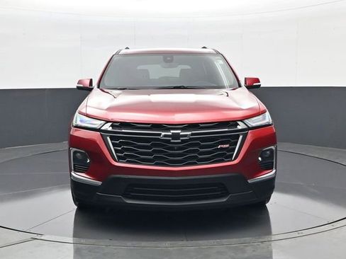 Used 2023 Chevrolet Traverse RS w/ LPO, Floor Liner Package image 2