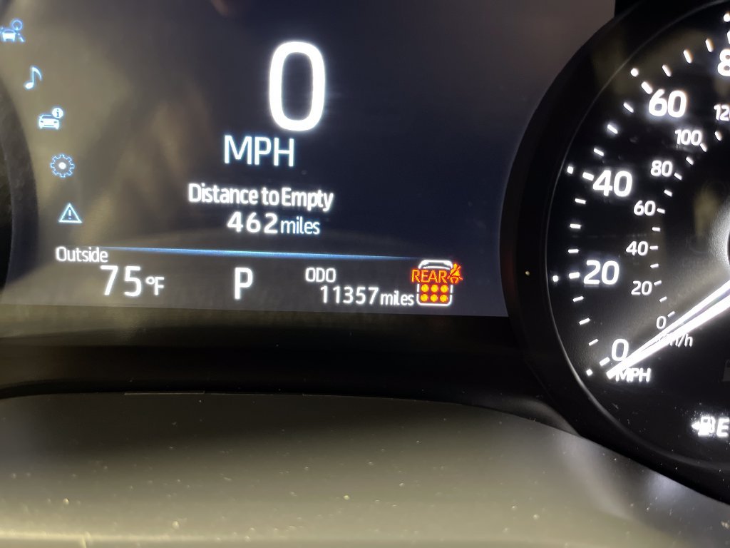 Certified 2026 Toyota Sienna LE FWD image 19