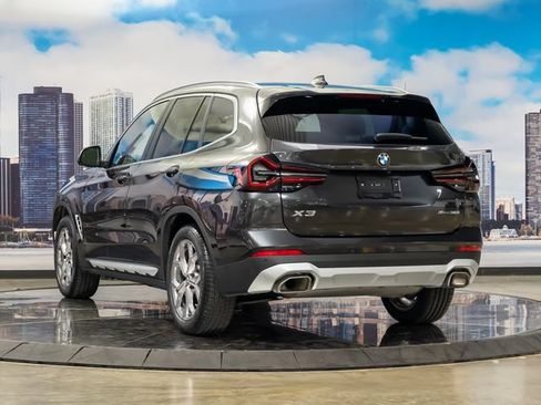 Used 2024 BMW X3 xDrive30i w/ Premium Package w/ZPA AWD/4WD image 9