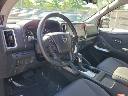 New 2026 Nissan Frontier SV w/ Tow Package RWD image 16