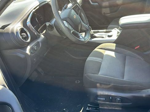 Used 2023 Chevrolet Blazer LT w/ Convenience Package FWD image 7