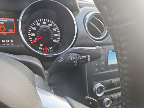 Used 2020 Ford Mustang Coupe image 17