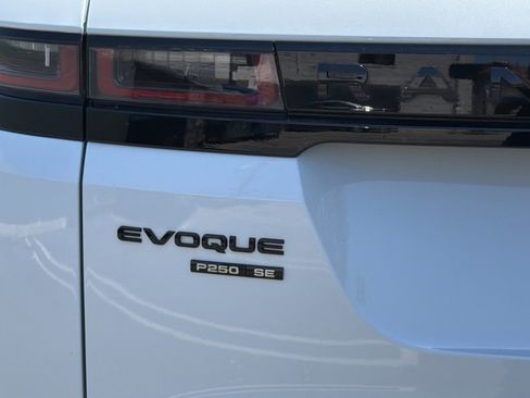Used 2020 Land Rover Range Rover Evoque SE AWD/4WD image 30