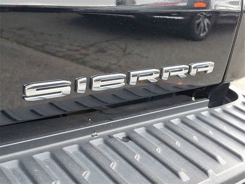 Certified 2024 GMC Sierra 1500 Denali image 33