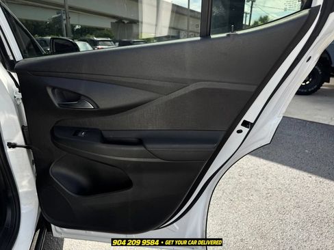 Used 2025 Buick Envista Sport Touring w/ Convenience I Package FWD image 23
