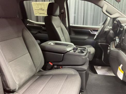 Used 2026 Chevrolet Silverado 1500 LT AWD/4WD image 16