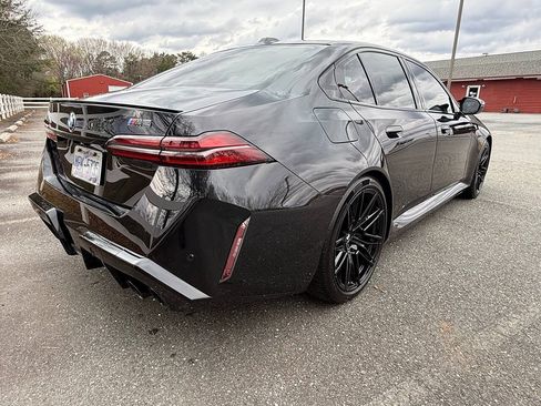 Used 2026 BMW M5 w/ Executive Package AWD/4WD image 9