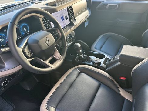 New 2026 Ford Bronco Big Bend w/ Black Diamond Package AWD/4WD image 6