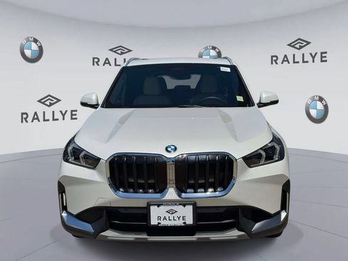 Certified 2023 BMW X1 xDrive28i w/ Convenience Package AWD/4WD image 2