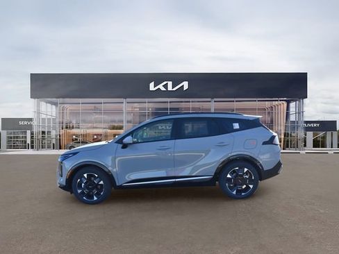 New 2026 Kia Sportage SX FWD image 7