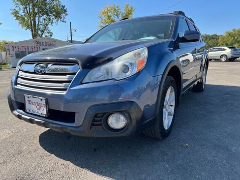 Used 2014 Subaru Outback 2.5i Premium w/ Moonroof Package image 2