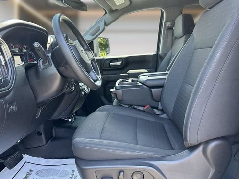 Used 2025 Chevrolet Silverado 2500 Custom w/ Custom Convenience Package AWD/4WD image 13