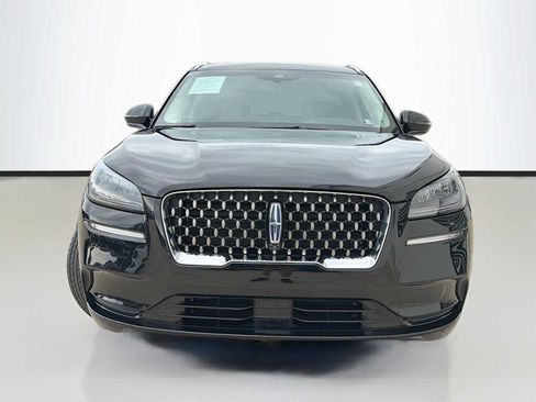Used 2022 Lincoln Corsair Grand Touring w/ Towing Package AWD/4WD image 2