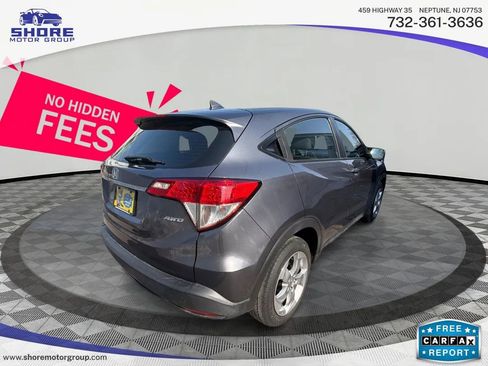 Used 2021 Honda HR-V LX image 6