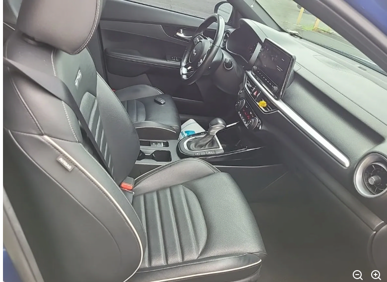 Used 2024 Kia Forte GT-Line w/ GT-Line Premium Package FWD image 8