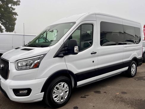 Used 2023 Ford Transit 350 XLT image 7