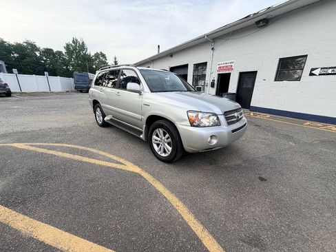 Used 2006 Toyota Highlander Limited AWD/4WD image 16