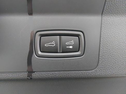 Used 2024 Porsche Panamera 4 image 15