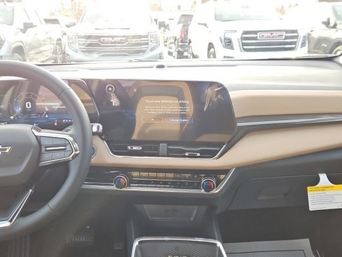 New 2026 Chevrolet Equinox ACTIV image 20